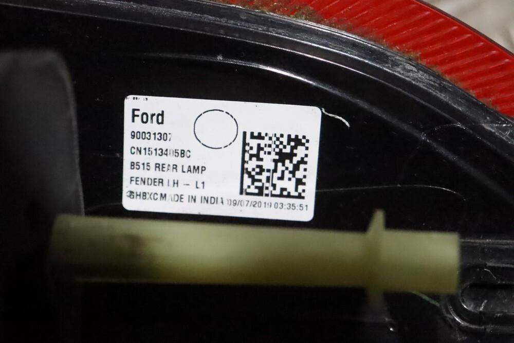 Đèn Hậu Ngoài Trái Ford Ecosport Mã phụ tùng CN1513405BC
