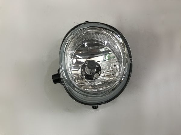 Đèn Gầm Phải Ford Everest Mã phụ tùng ur8251680