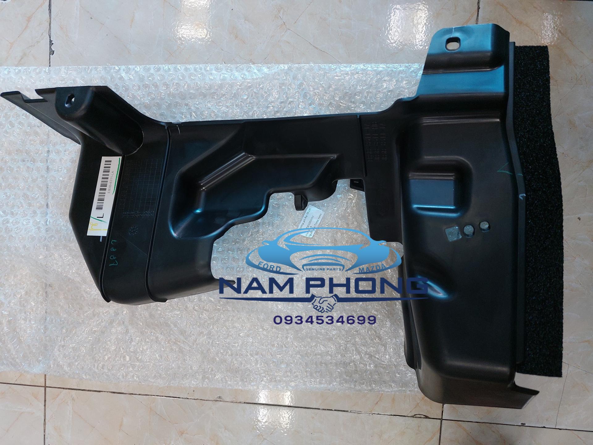 Hướng Gió Két Nước Phải Ford Everest Mã phụ tùng eb3z8311h