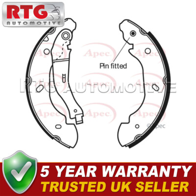 Guốc Phanh Sau Ford Transit Mã phụ tùng 4540771