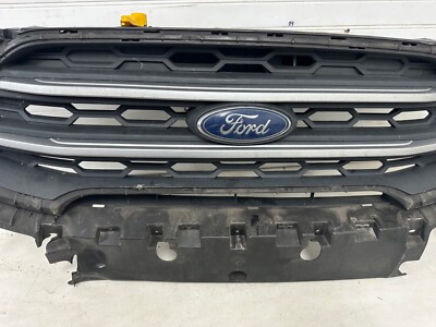 Nắp Chụp Cứu Hộ Cản Trước Ford Ecosport Mã phụ tùng gn1517a989aaw