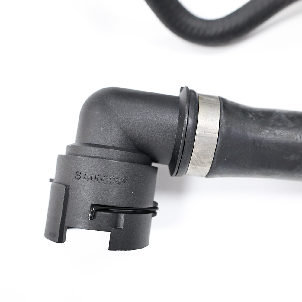 Cút Nước Trên V6 2.5 Ford Mondeo Mã phụ tùng 2s718260db