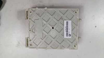 Hộp Cầu Trì Thân Xe Ford Ranger Mã phụ tùng DB3914A073BE