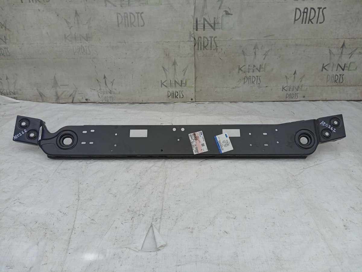 Xương Đỡ Két Nước Trên Ford Transit Mã phụ tùng GK218A058BD