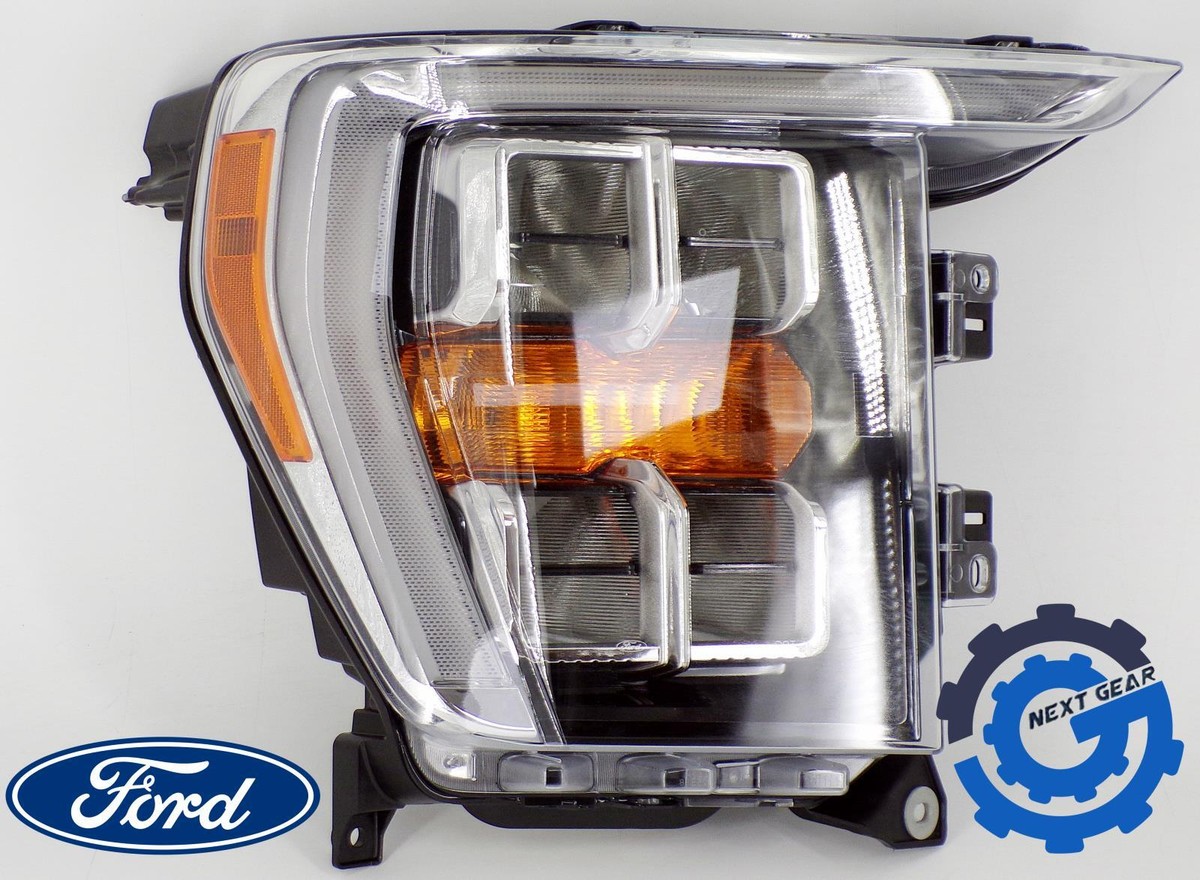 Đèn Hậu Phải 2 Vạch Ford Mondeo Mã phụ tùng lk4s7113404aa