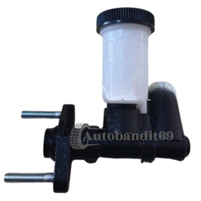 Tổng Côn Trên Ford Ranger Mã phụ tùng UC8641400B