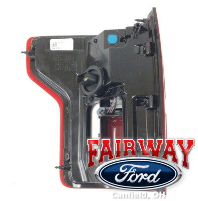 Đèn Hậu Trái Ford F-150 Mã phụ tùng HL3Z13404H