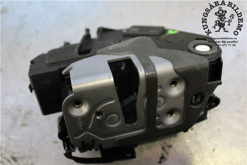 Ổ Khóa Ngậm Cánh Cửa Sau Phải Sedan Ford Ranger Mã phụ tùng am5ar26412ab