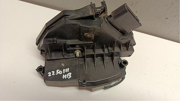 Ổ Khóa Ngậm Cánh Cửa Sau Phải Sedan Ford Ranger Mã phụ tùng am5ar26412ab