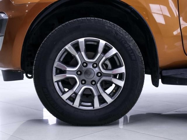 Chụp Lazang Ford Ranger Mã phụ tùng AB311000BB