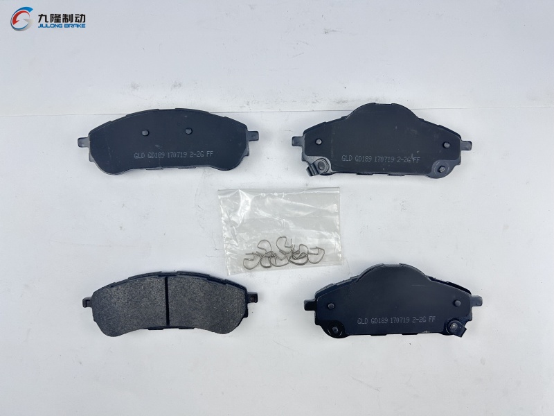 Má Phanh Sau Ford Everest Mã phụ tùng EB3C2M007AA