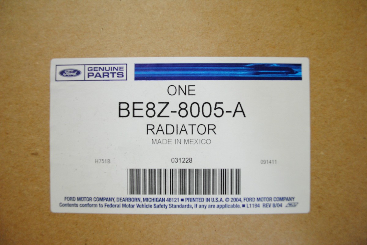 Két Nước Mt Ford Everest OEM KJ16061-PA26