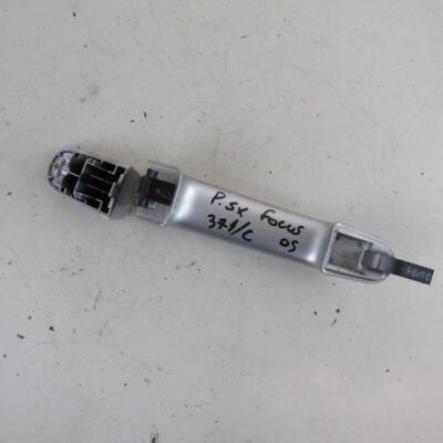 Tay Mở Của Ngoài Trước Phải Ford Focus OEM 3M51R22404AC-OE