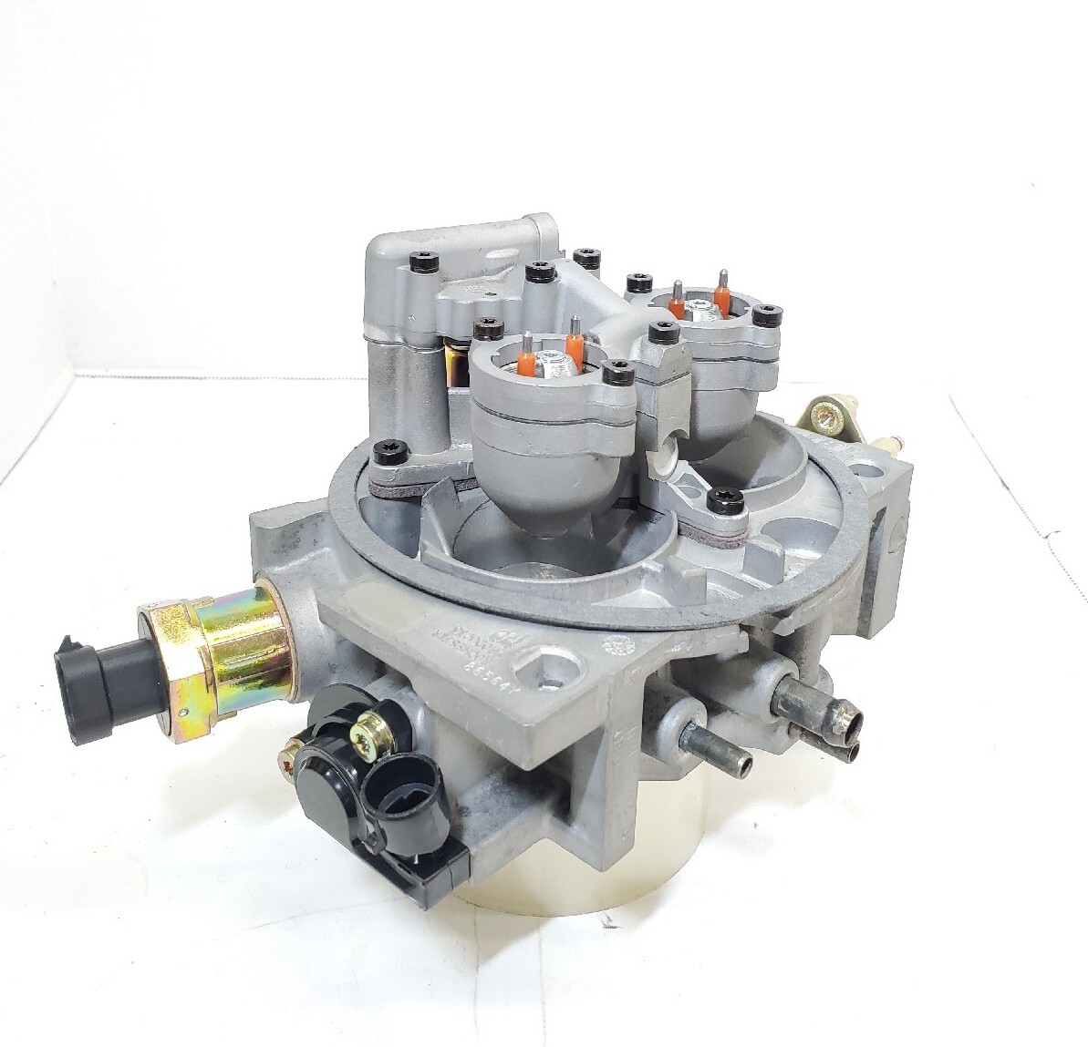 Nẹp Chân Kính Ngoài Trước (Có Mạ) - L Chevrolet Cruze Mã phụ tùng 95980302