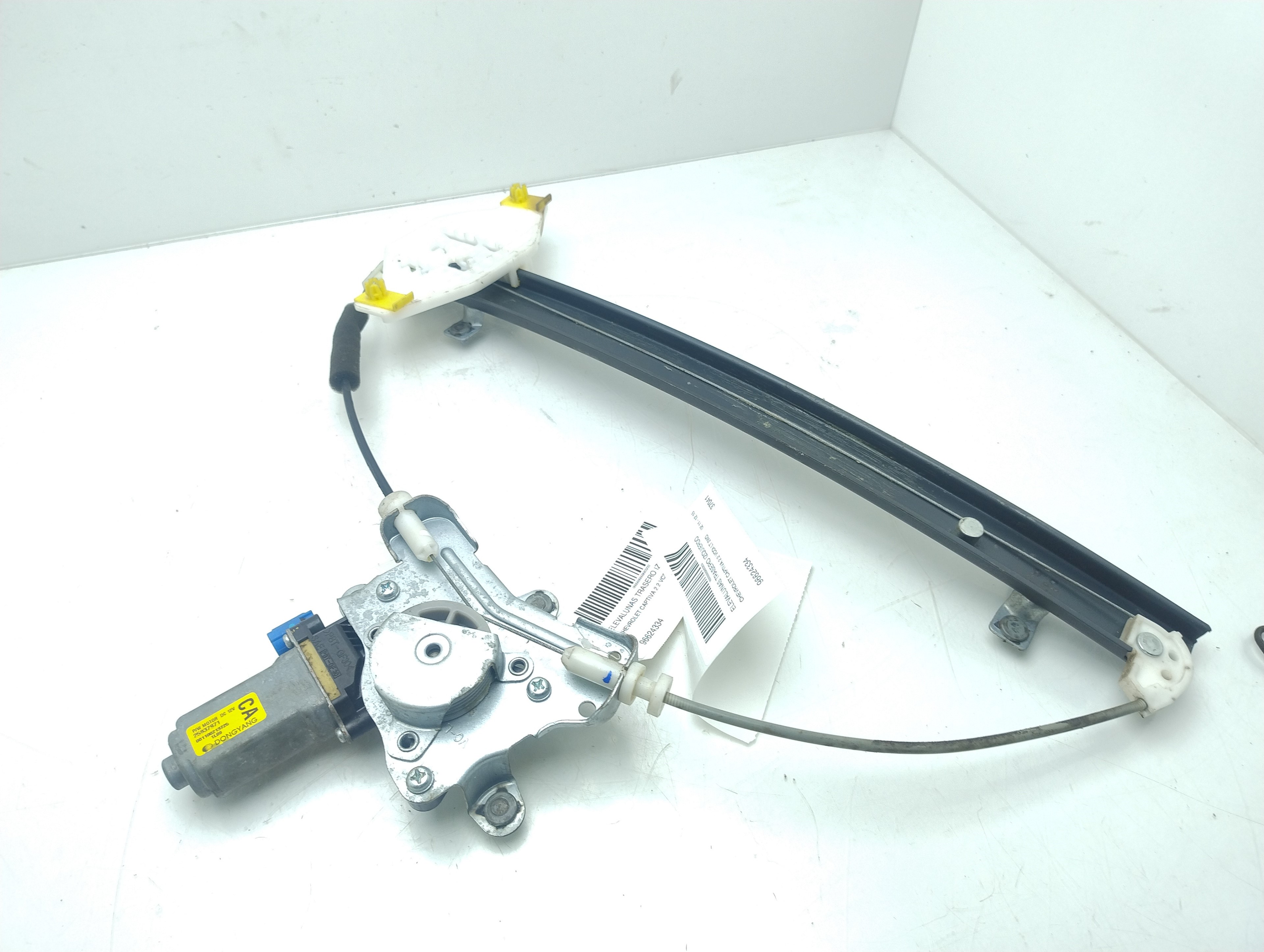 Compa Lên Kính Cánh Cửa Sau - L Chevrolet Captiva Mã phụ tùng 96624334