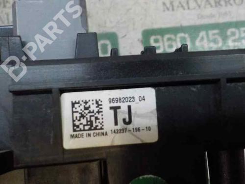 Bảng Cầu Chì Đầu Xe Mt Chevrolet Cruze Mã phụ tùng 96982023