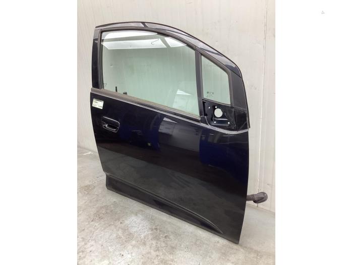 Cánh Cửa Trước Phải Chevrolet Spark OEM 95158918