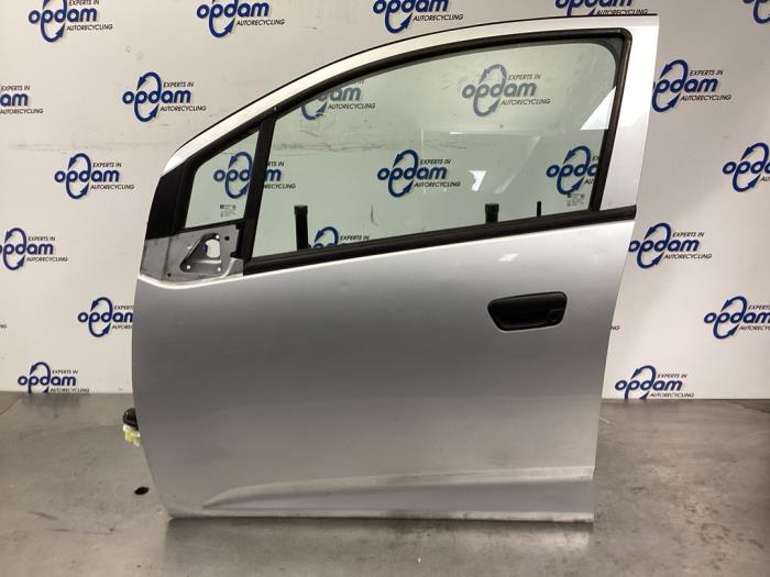 Cánh Cửa Trước Trái Chevrolet Spark Mã phụ tùng 95034196