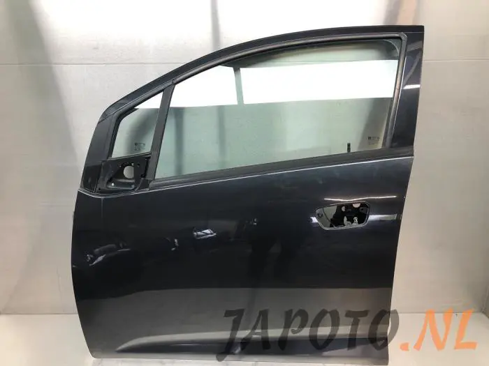 Cánh Cửa Trước Trái Chevrolet Spark Mã phụ tùng 95034196