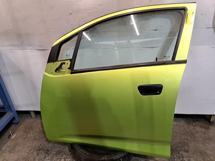 Cánh Cửa Trước Trái Chevrolet Spark OEM 95158917