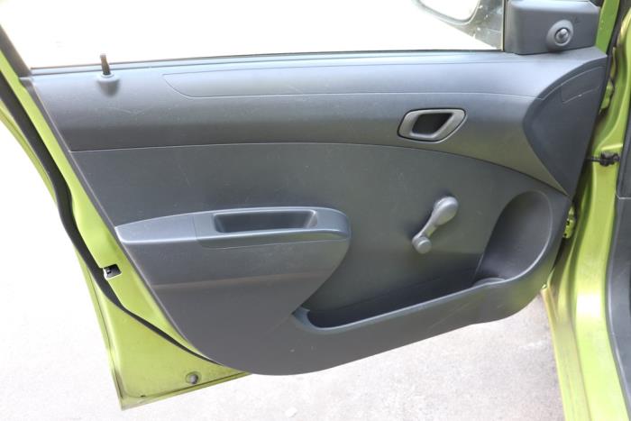 Cánh Cửa Trước Trái Chevrolet Spark OEM 95158917