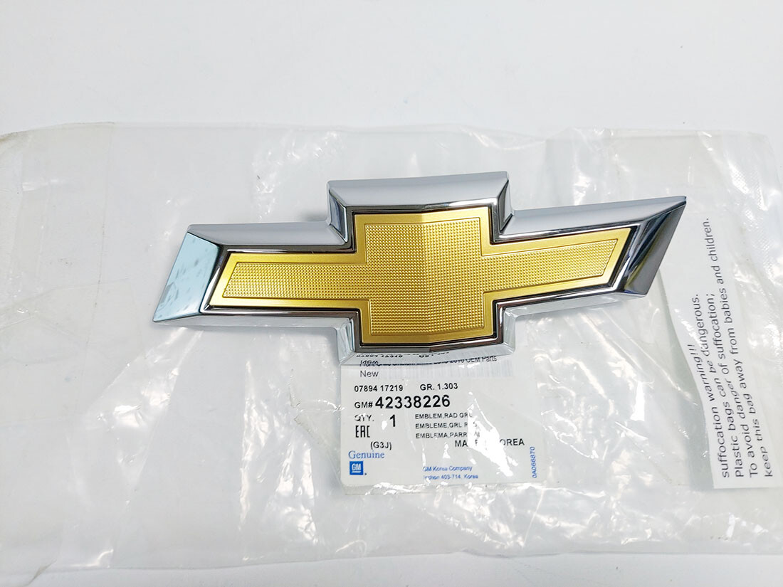 Ốp Đèn Gầm Chevrolet Cruze Mã phụ tùng 42359636