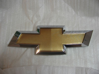 Logo Cản Trước Chevrolet Cruze Mã phụ tùng 95032016