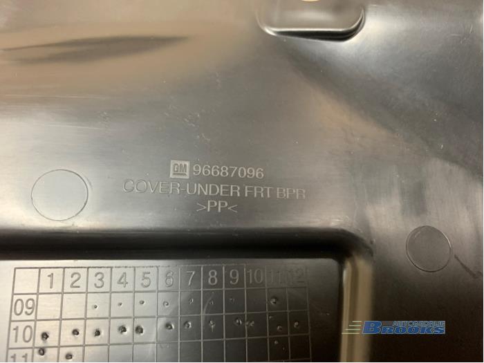 Chắn Bùn Gầm Máy Trái Chevrolet Spark Mã phụ tùng 95990788