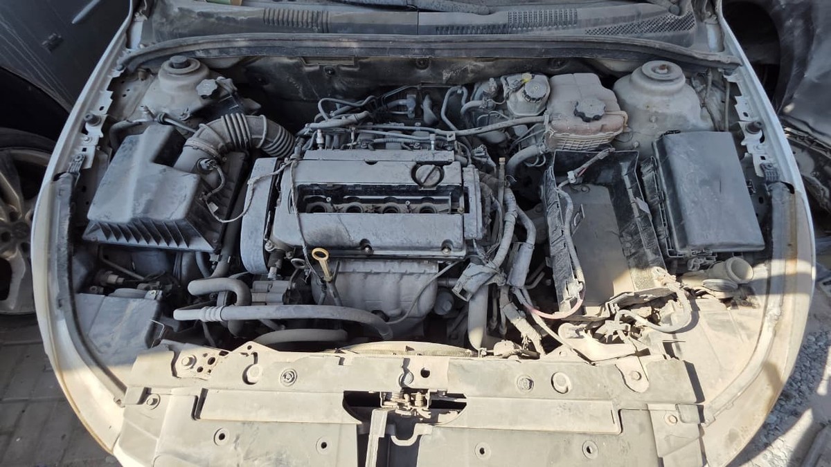 Ống Nước Ra Chevrolet Cruze Mã phụ tùng 96831560