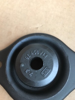 Bát Bèo Giảm Xóc Sau Chevrolet Aveo Mã phụ tùng 96456713