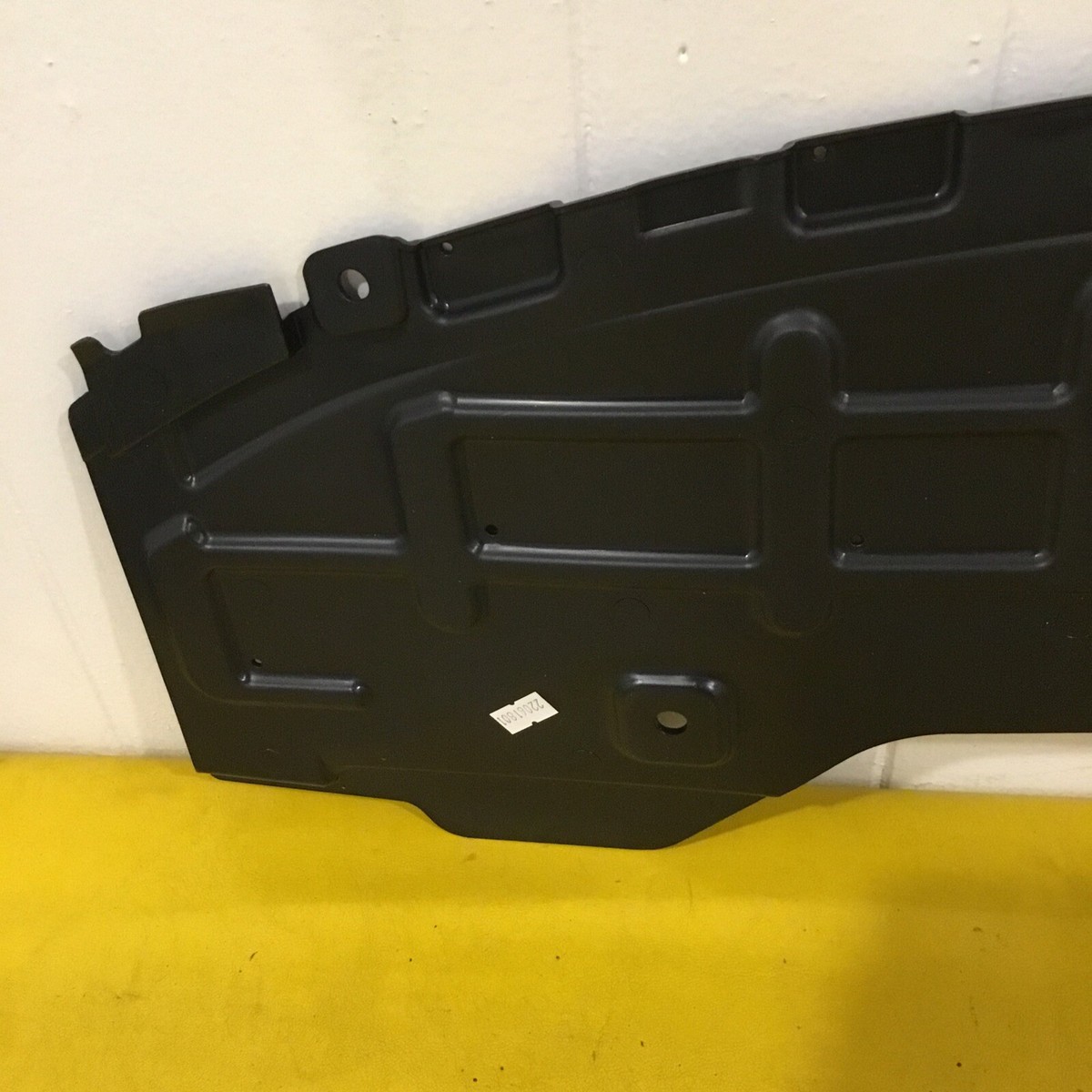 Kính Chắn Gió Chevrolet Spark Mã phụ tùng 95260057