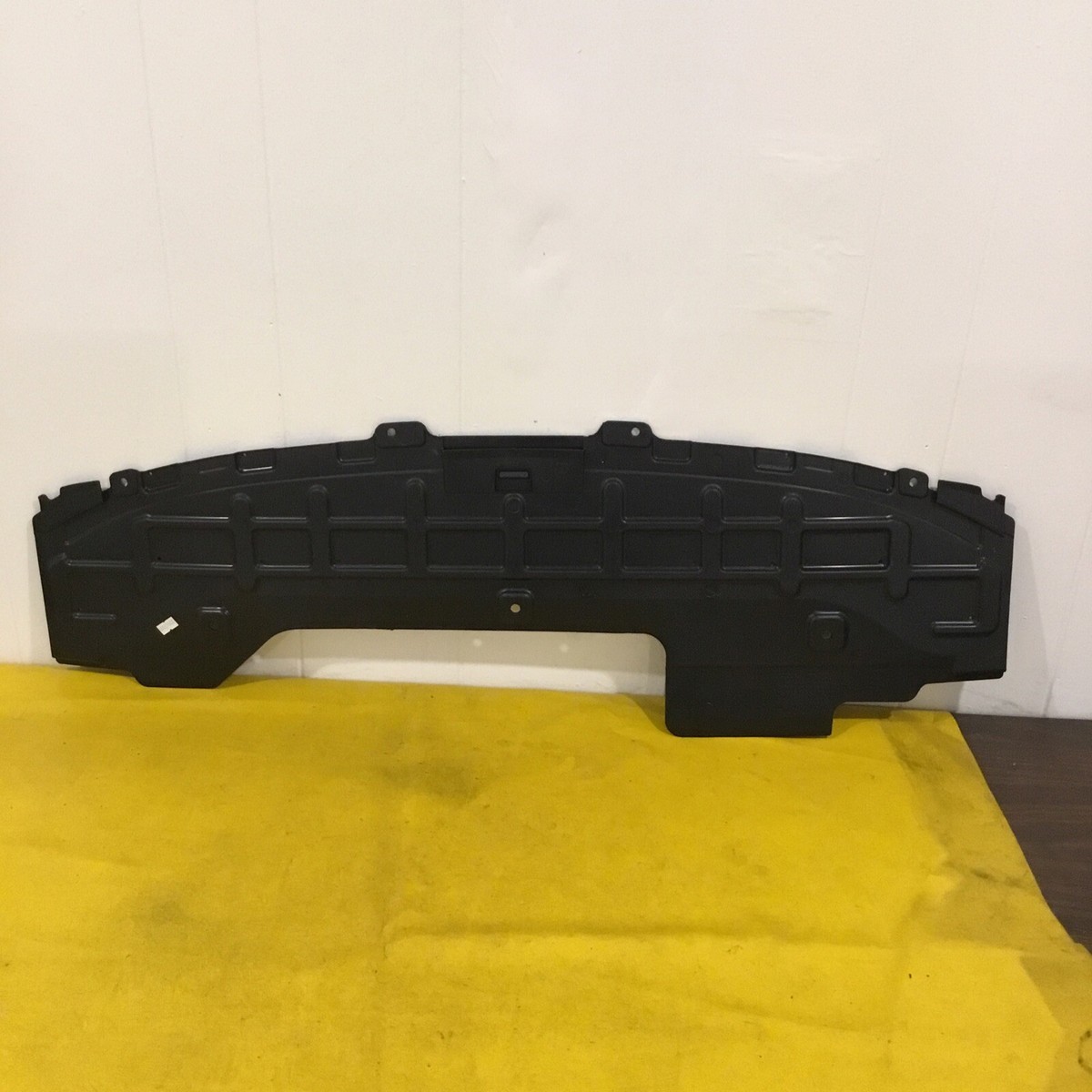 Kính Chắn Gió 2 Chevrolet Spark OEM 95260057-2