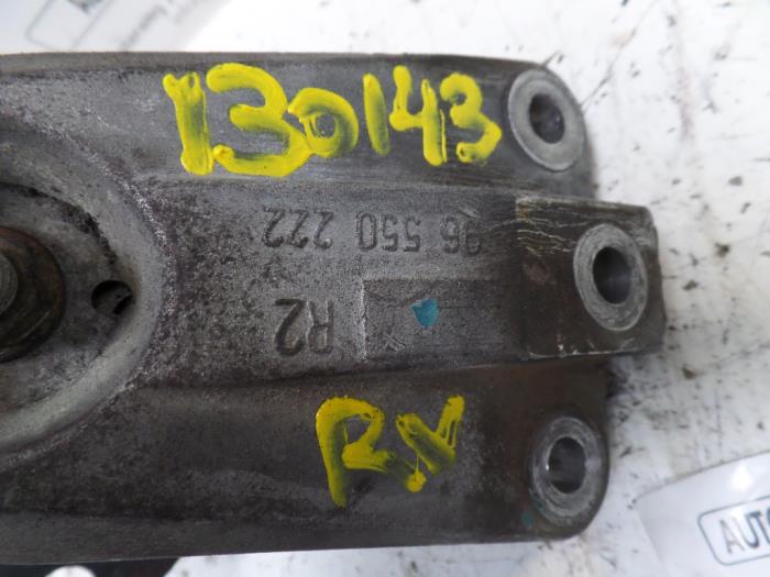 Giá Bắt Chân Máy Thủy Lực Chevrolet Lacetti Mã phụ tùng 96550222