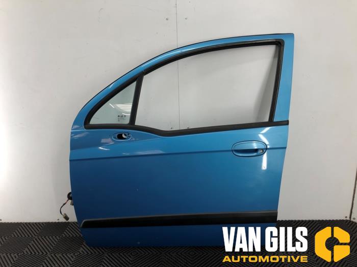 Cánh Cửa Trước Trái Chevrolet Spark Mã phụ tùng 96601157