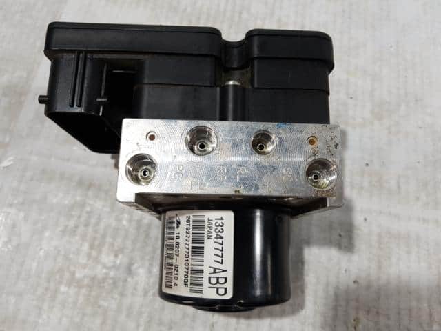 Cụm Điều Khiển Abs Chevrolet Cruze Mã phụ tùng 13347777