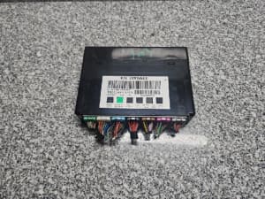 Cụm Điều Khiển Abs - Máy Xăng Số Sàn Chevrolet Captiva Mã phụ tùng 20774272