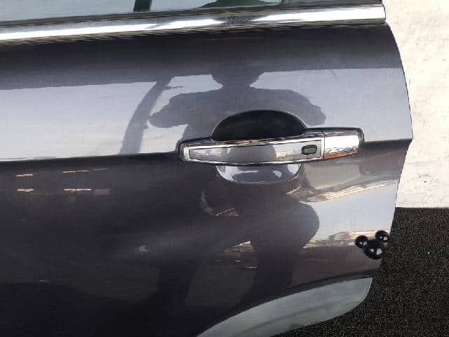 Cánh Cửa Sau Trái Chevrolet Captiva Mã phụ tùng 94543748