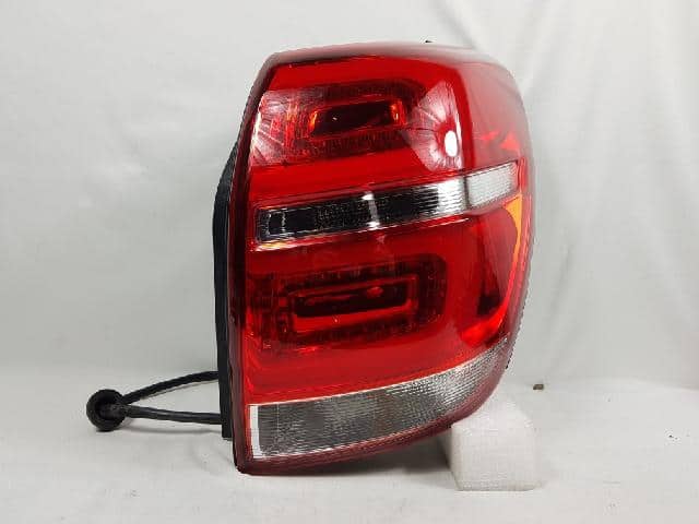 Tấm Phản Quang Cản Sau Chevrolet Captiva Mã phụ tùng 95416785