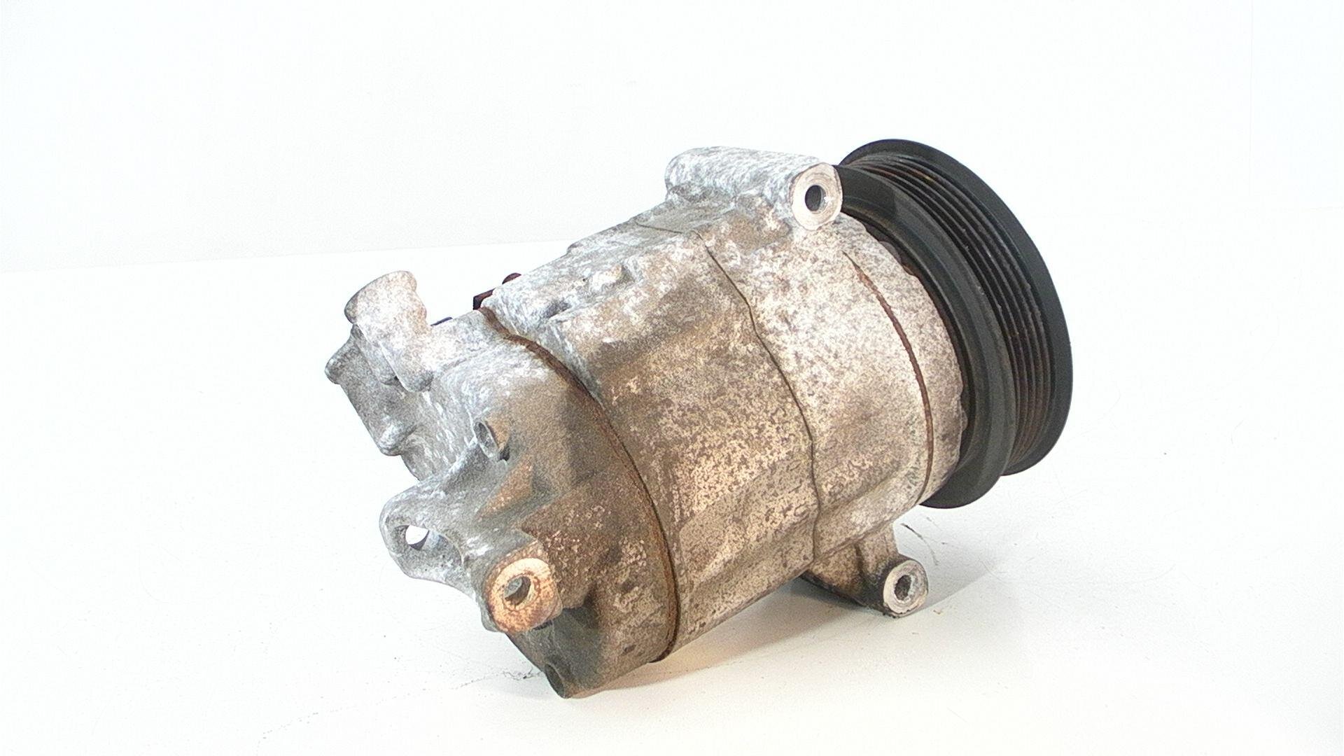 Lốc Điều Hòa Chevrolet Orlando OEM 13339088-oE