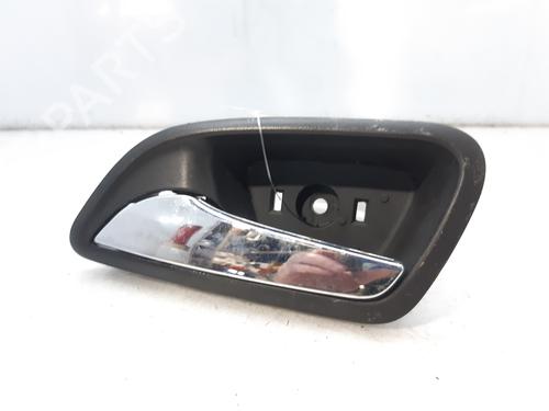 Tay Mở Cửa Trong Trái Chevrolet Cruze Mã phụ tùng 95186075