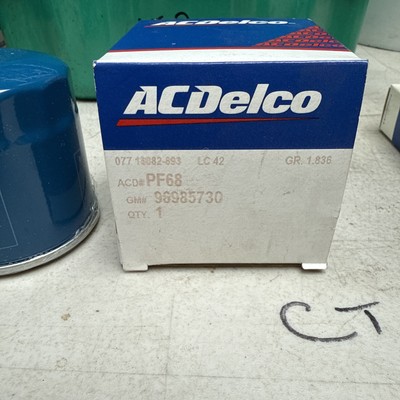 Lọc Dầu Động Cơ Chevrolet Spark OEM 96985730