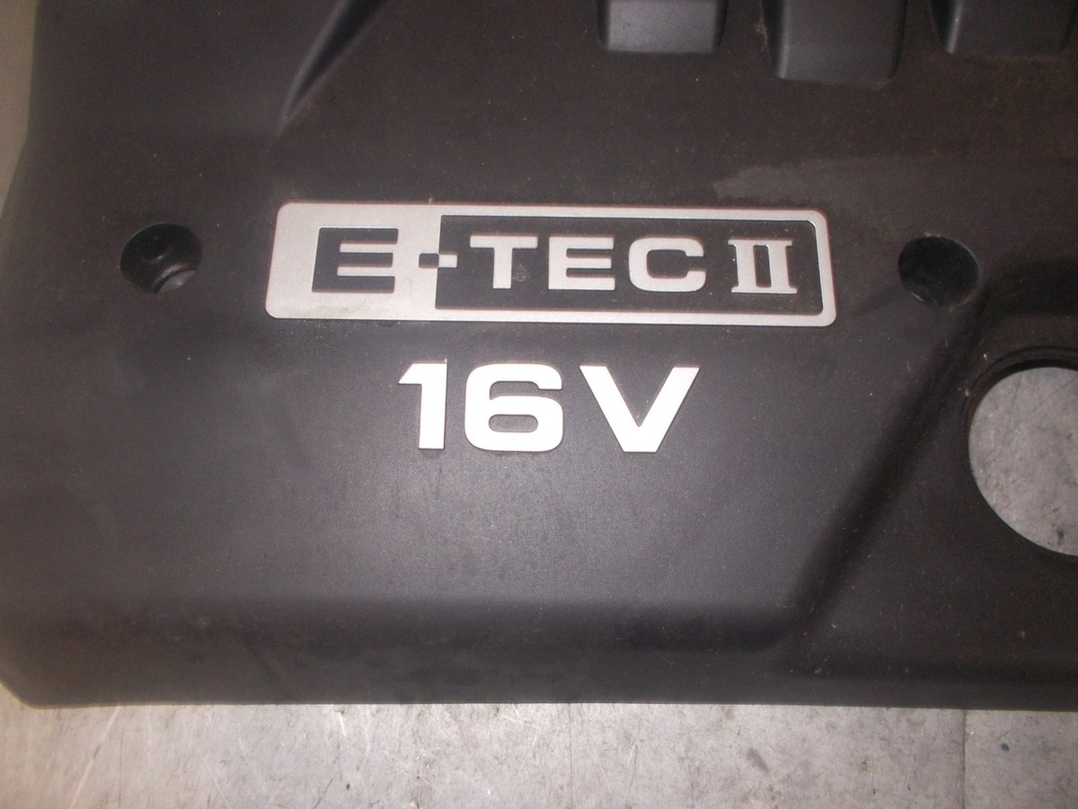 Nắp Trang Trí Động Cơ Chevrolet Lacetti Mã phụ tùng 96494377