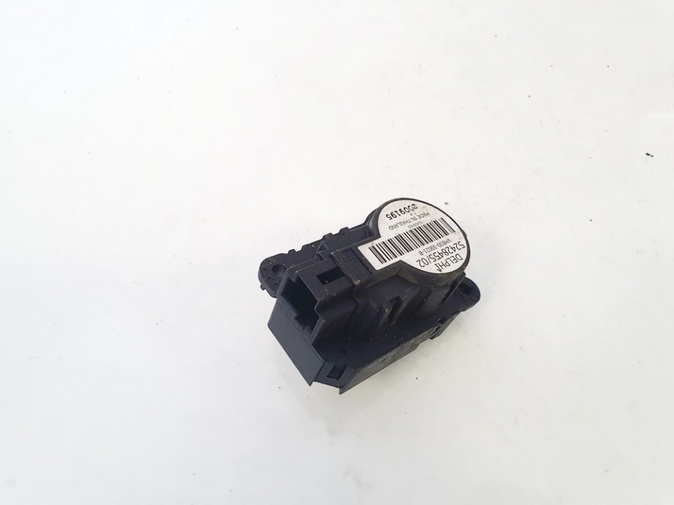 Mô Tơ Mở Cửa Gió Điều Hòa Chevrolet Cruze Mã phụ tùng 52428455