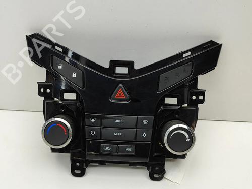 Cụm Công Tắc Điều Khiển Điều Hòa Chevrolet Cruze Mã phụ tùng 95146201