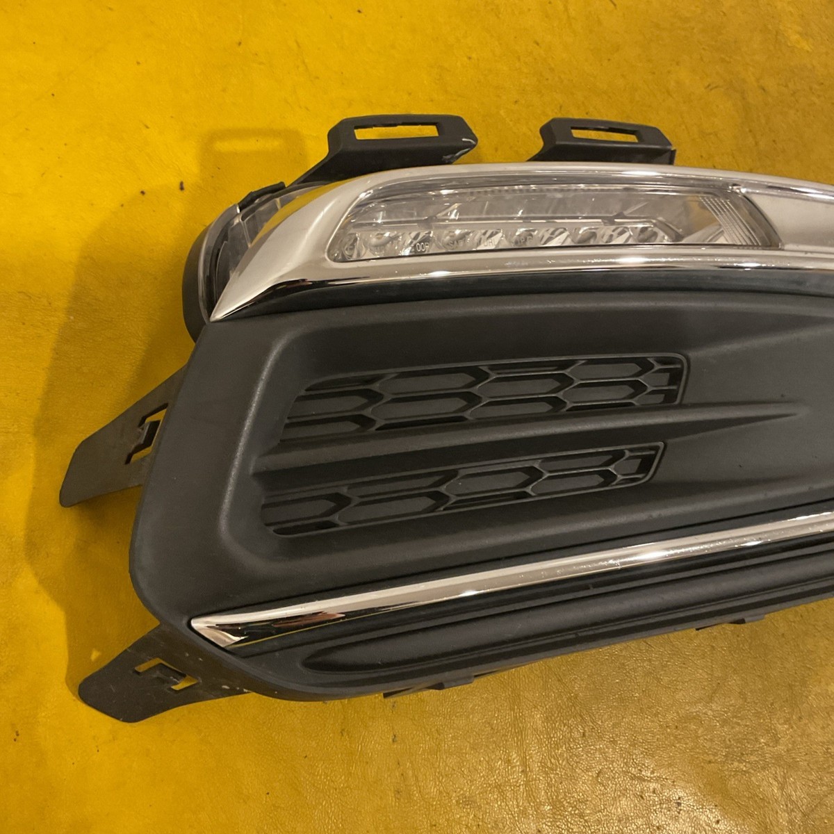 Đèn Gầm Led Phải Chevrolet Cruze Mã phụ tùng 42340861