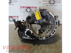 Đuôi Loa Hộp Số Chevrolet Cruze Mã phụ tùng 96175844