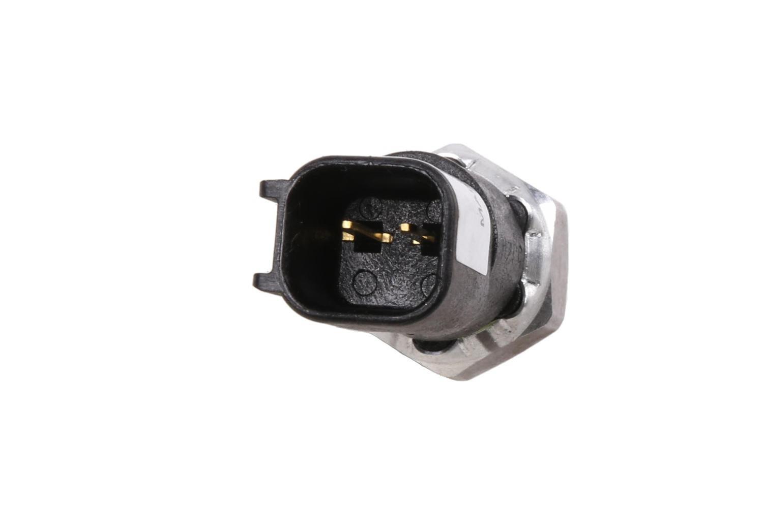 Công Tắc Đèn Lùi Chevrolet Captiva Mã phụ tùng 95028604