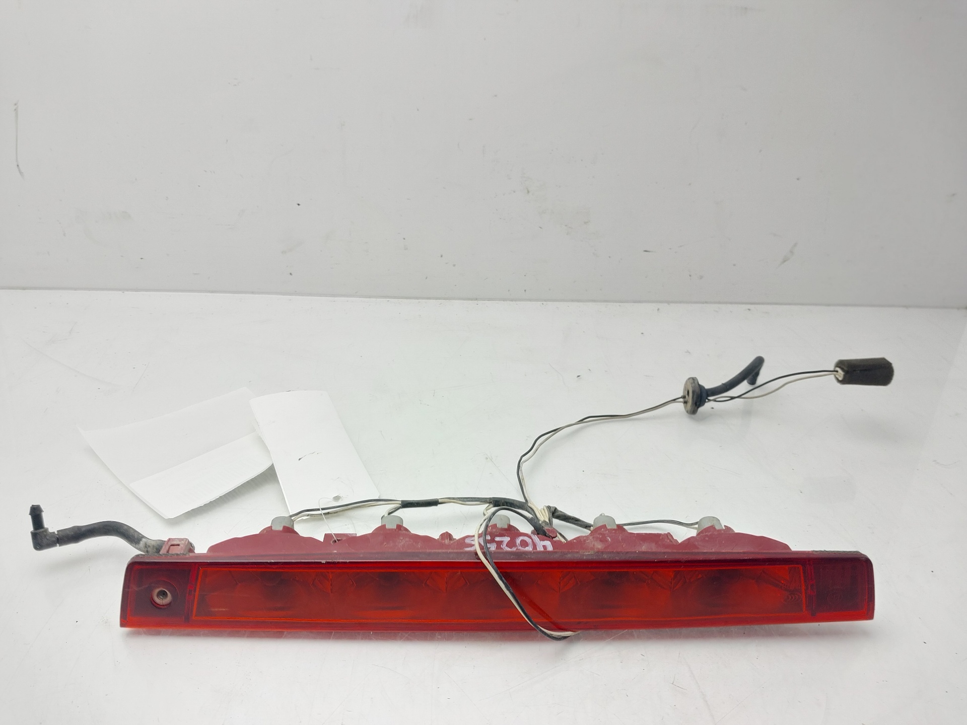 Đèn Stop Cốp Hậu Chevrolet Captiva Mã phụ tùng 96626968
