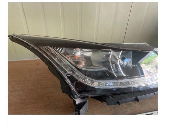 Đèn Pha Trái Có Led Chevrolet Cruze Mã phụ tùng 42516683