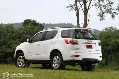 Bộ Lưỡi Gạt Mưa Chevrolet Orlando Mã phụ tùng 94771074